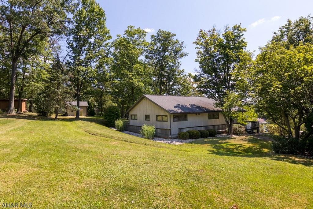 Holiday Manor - Residential