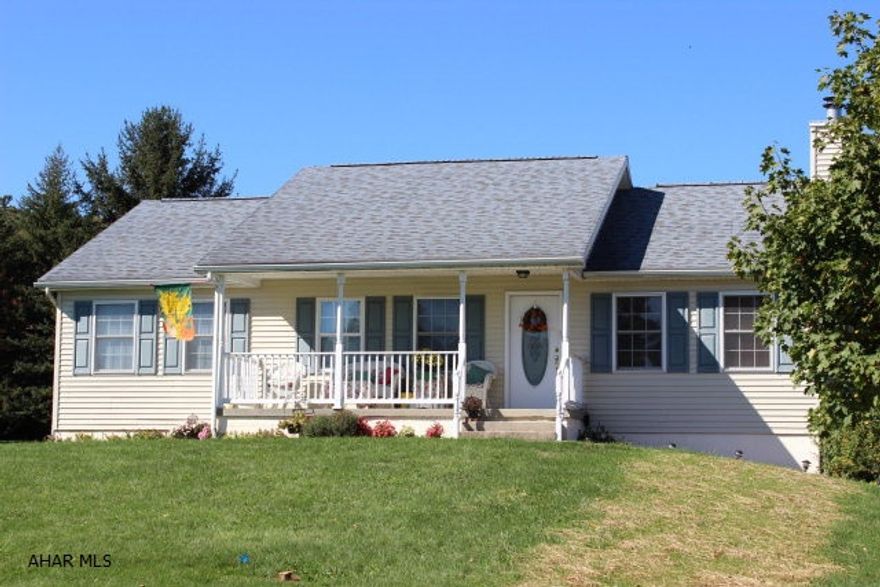 Cute and cozy ranch home in Victoria Manor. Built in 1997, this home has plenty of closets, storage, and natural light. Bonus MIL suite or income producer, or use as a family room or craft room! Dining area has bay window and kitchen has lots of cabinets and counter space. Wood burning fireplace in main living room. Great neighborhood close to elementary school and town. Sit on the front porch, or relax on the screened in back porch. Located on 1/2 acre lot, easy to maintain.