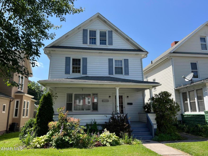 Looking for a place to call home in Bellwood? Check out this charming 3 bedroom, 1-1/2 bath house that's full of character and comfort. From the beautiful hardwood floors, spacious kitchen and super convenient first-floor laundry, look no further! The nice-sized yard and patio are great for relaxing and/or gardening and there's even a  1-car garage for off-street parking or just extra storage. Located in Bellwood Borough this home puts you close to the schools, parks and shopping. It's a great fit whether you're just starting out or need more room to grow. And if you love porch sitting, check out that front porch! Come take a look!