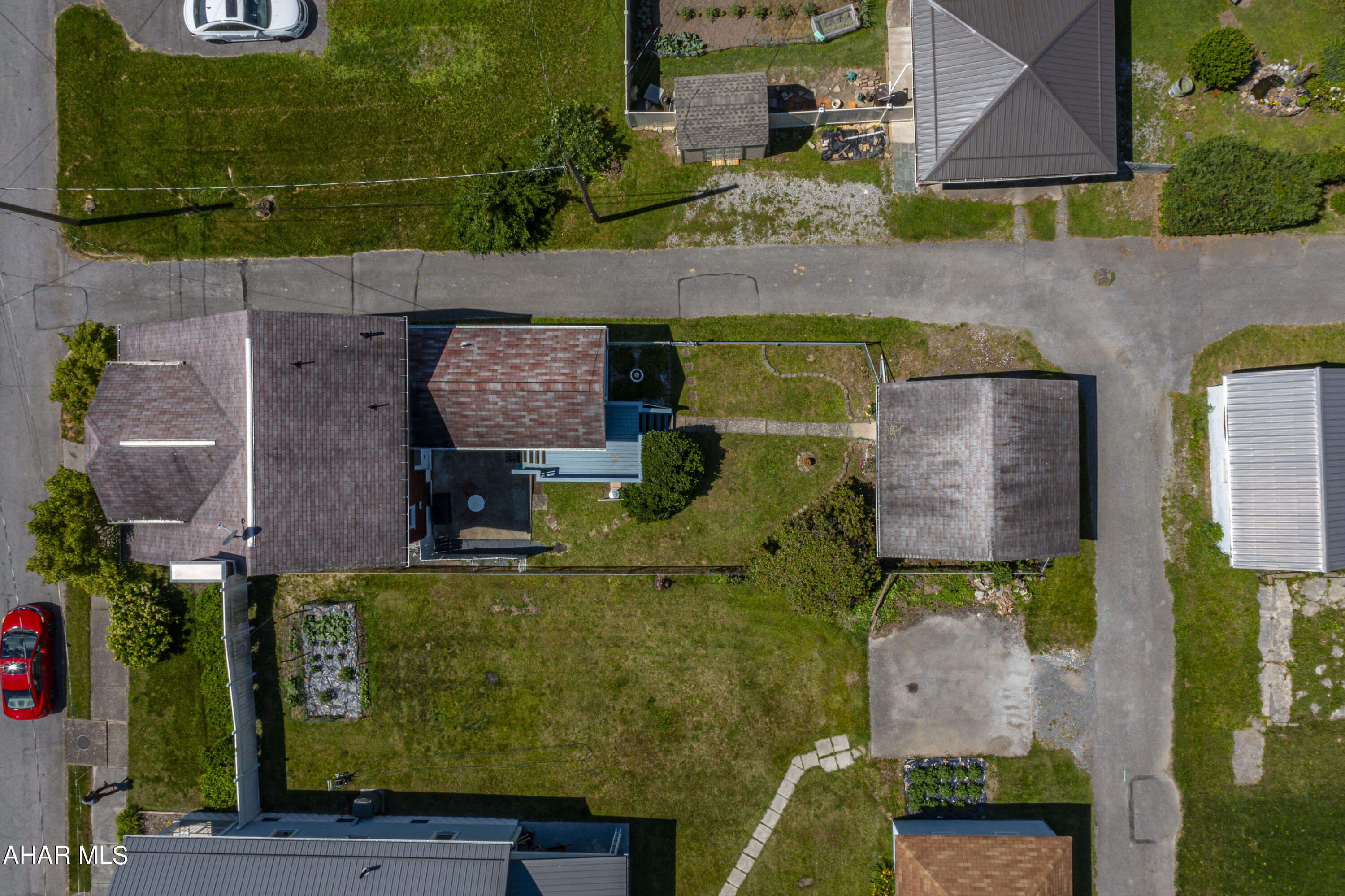 Juniata - Residential