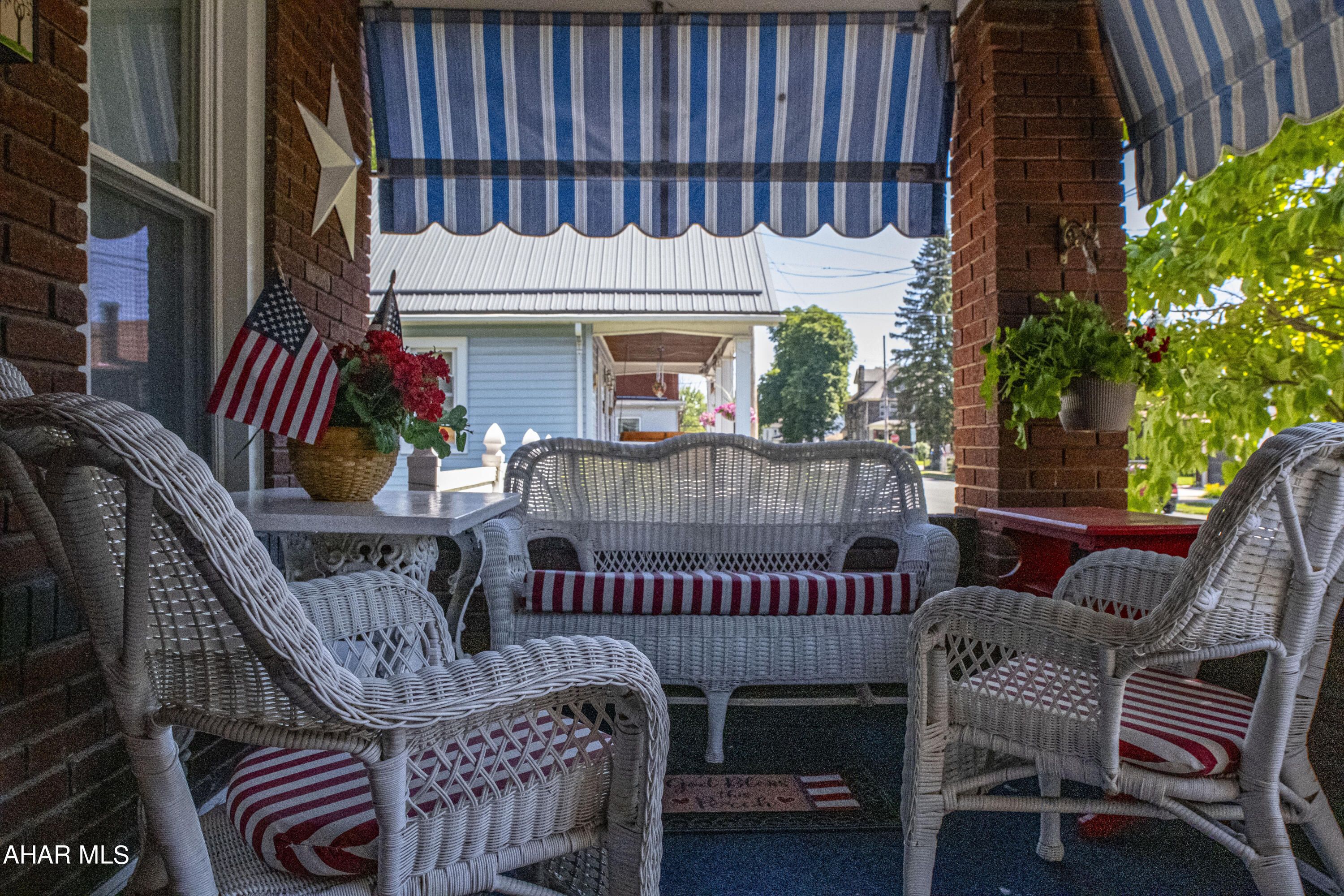 Juniata - Residential