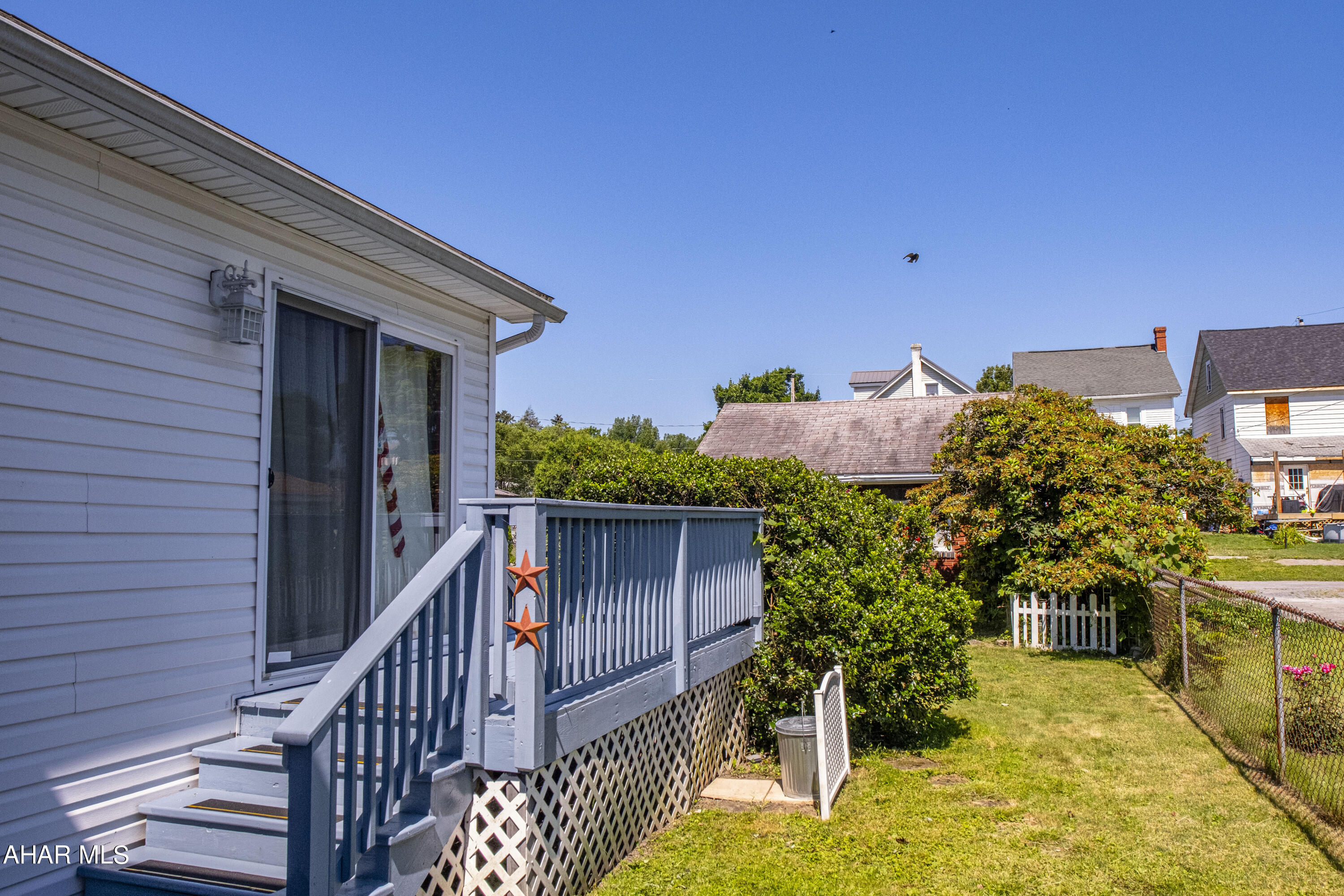 Juniata - Residential