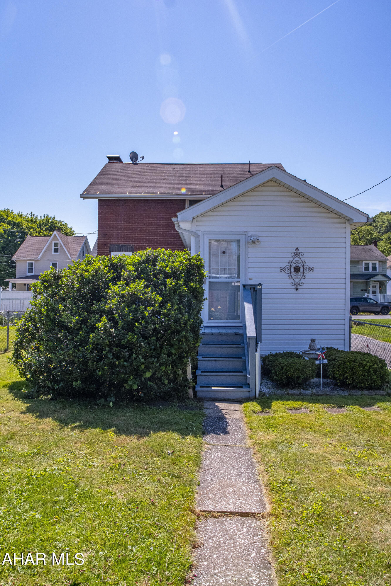 Juniata - Residential