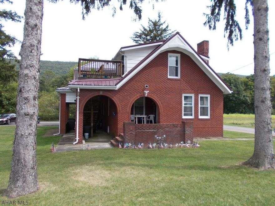 1.. Owner pays all utilities.  2. Owner pays all utilities.  3. Tenant pays electric.        Owner pays sewer & trash.   Must park on blacktop.