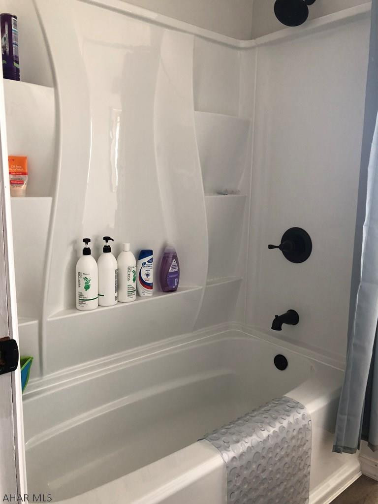 Juniata - Residential