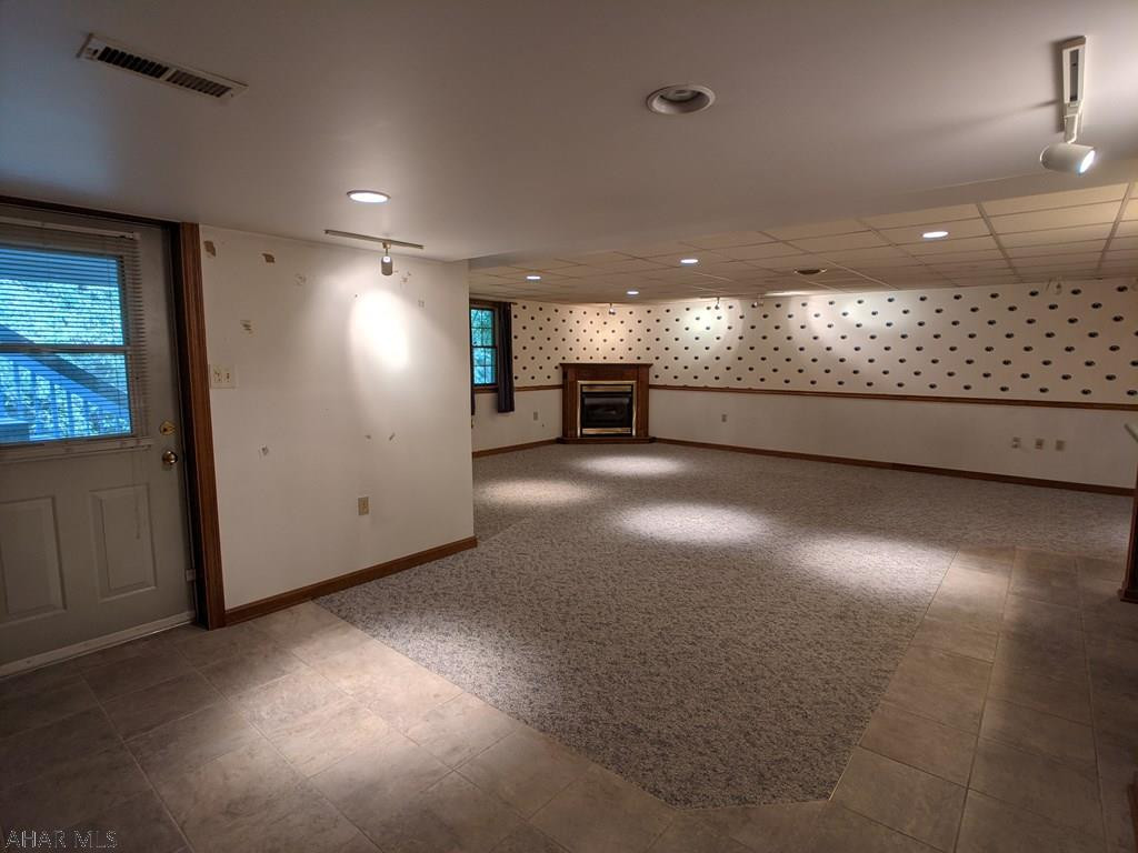 Holiday Manor - Residential