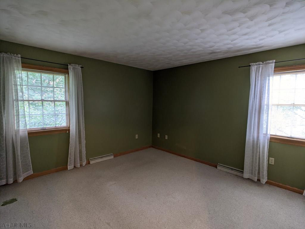 Holiday Manor - Residential