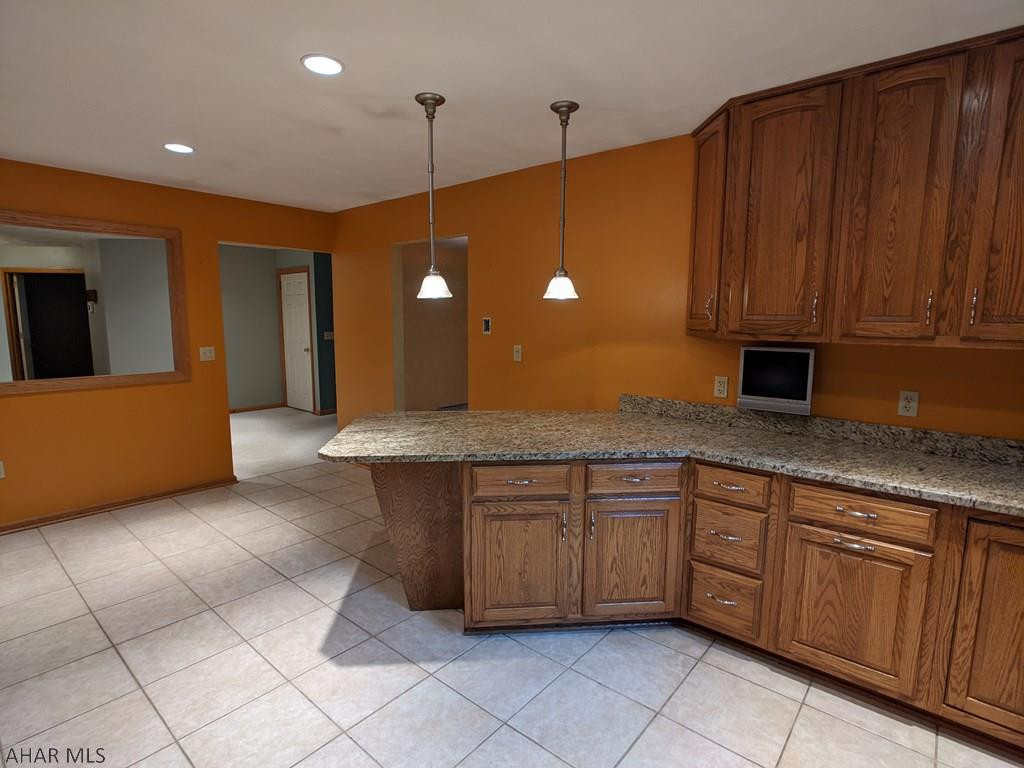 Holiday Manor - Residential