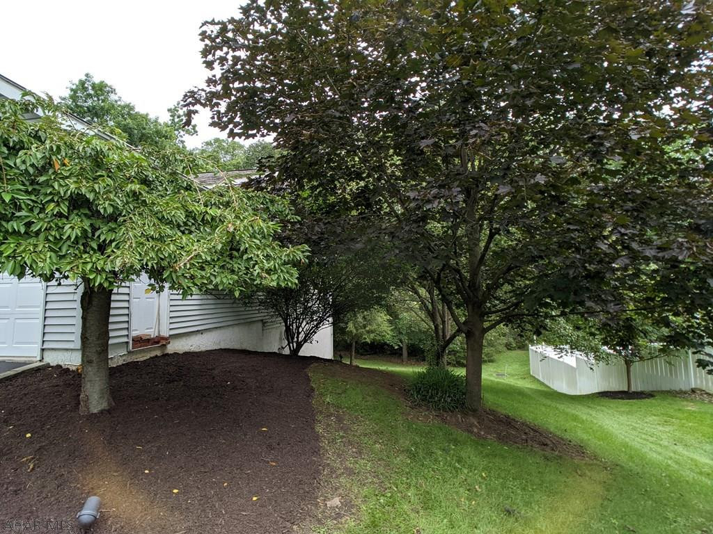 Holiday Manor - Residential