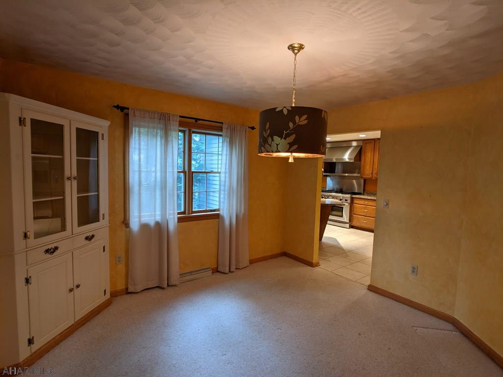 Holiday Manor - Residential