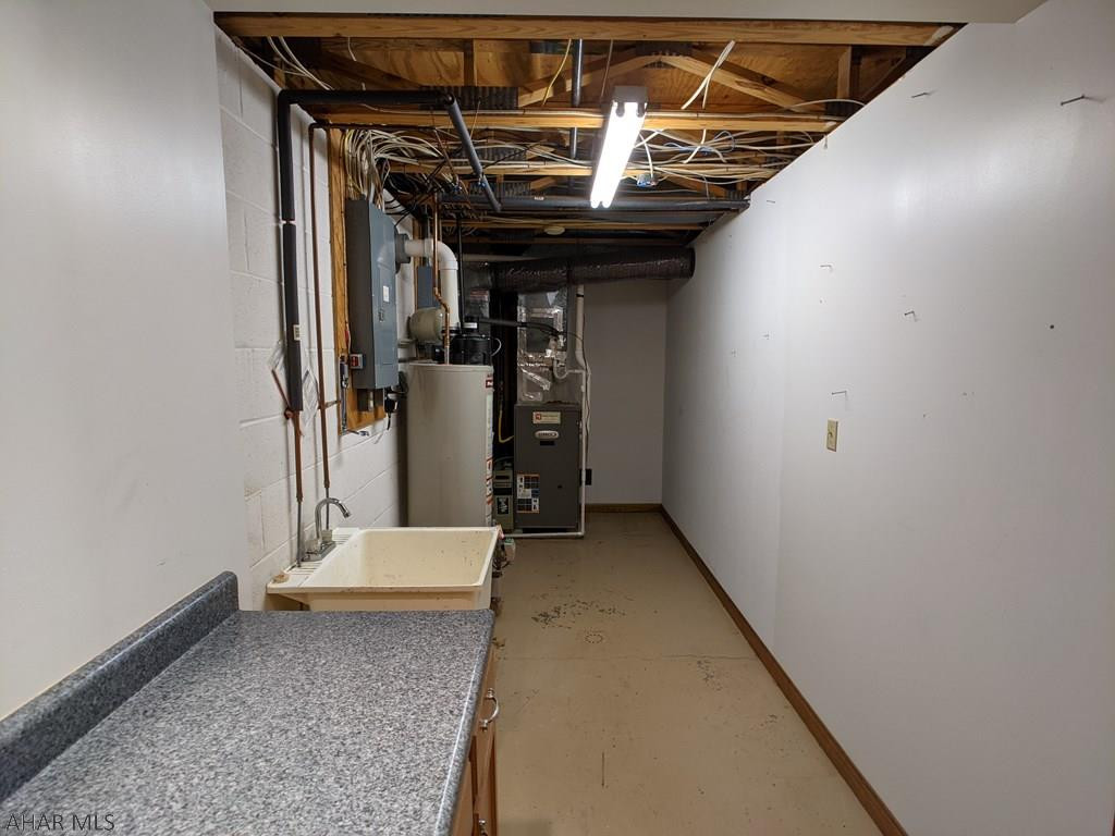 Holiday Manor - Residential