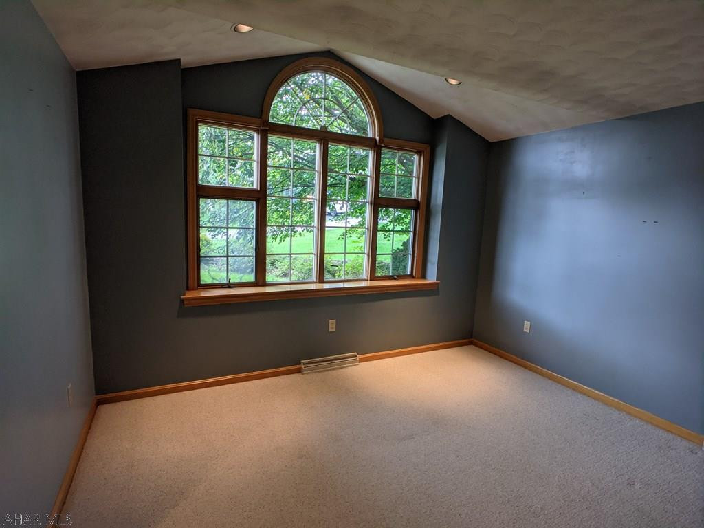 Holiday Manor - Residential