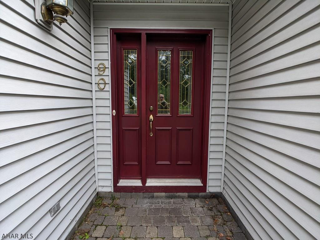 Holiday Manor - Residential