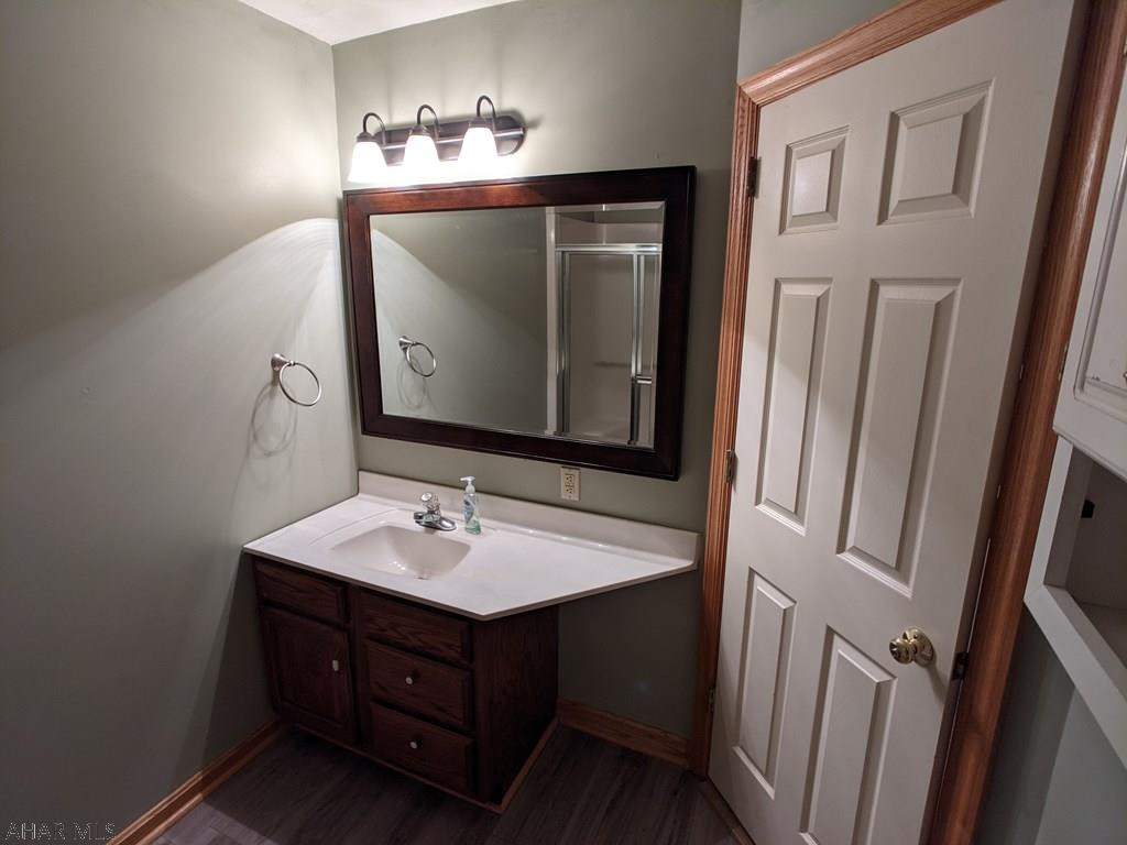 Holiday Manor - Residential