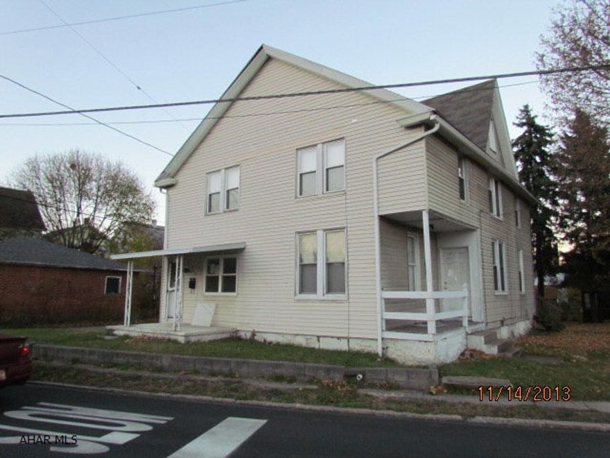 Property being sold As is Buyer must pay 2% transfer tax. Earnest money checks in Cashiers check payable to Colony Realty Group, LTD. This property eligible under Freddie Mac First Look Initiative through 12/19/13. Homesteps offers credit at closing for actual price of home warranty up to $500 for owner-occupant. Ask about details. Gas hot water heater in 966, electric hw heater in 968.  At this time 968 is unfinished and does not have ammeter, 966 does have electric meter.