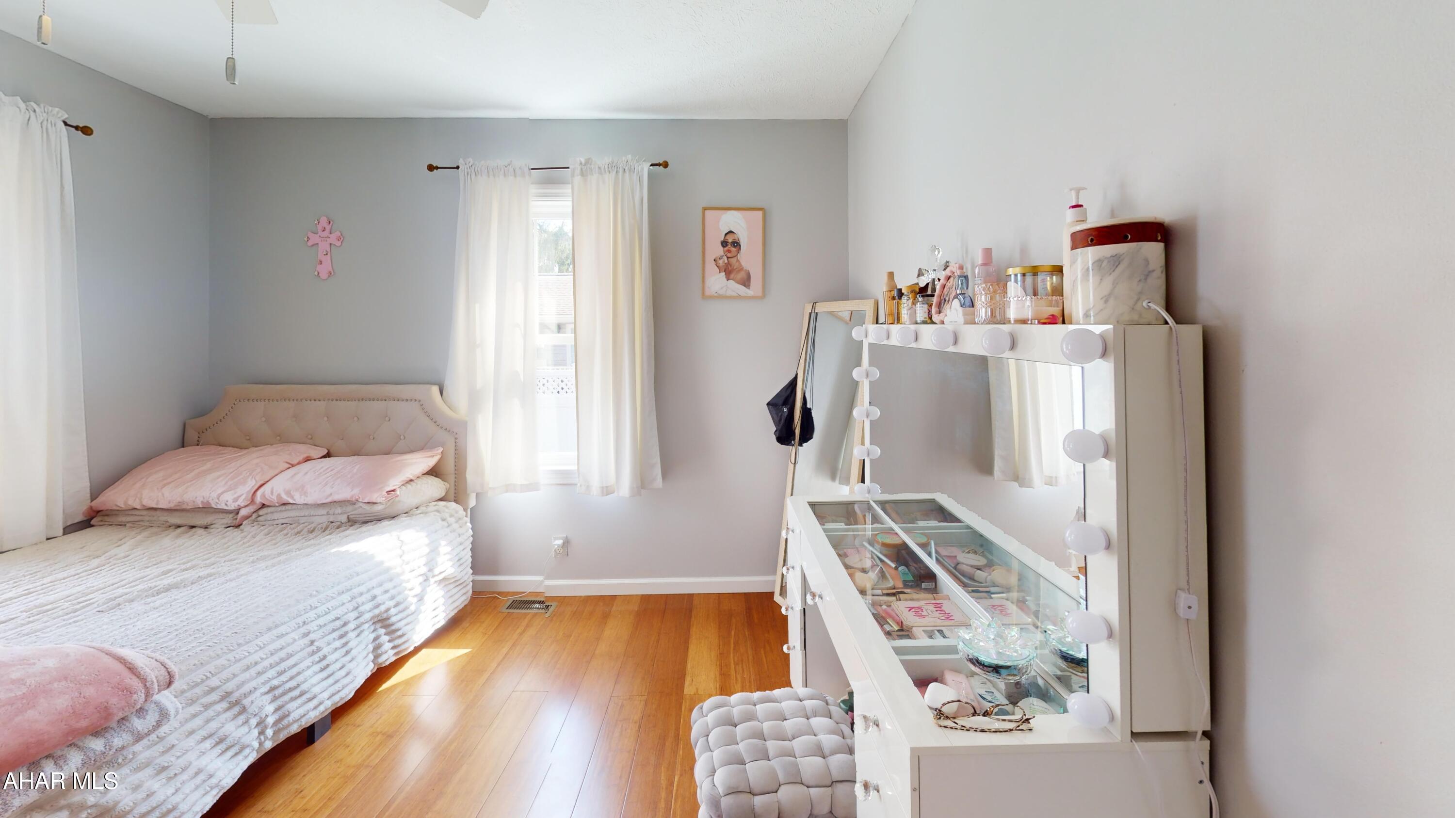 Hollidaysburg - Residential