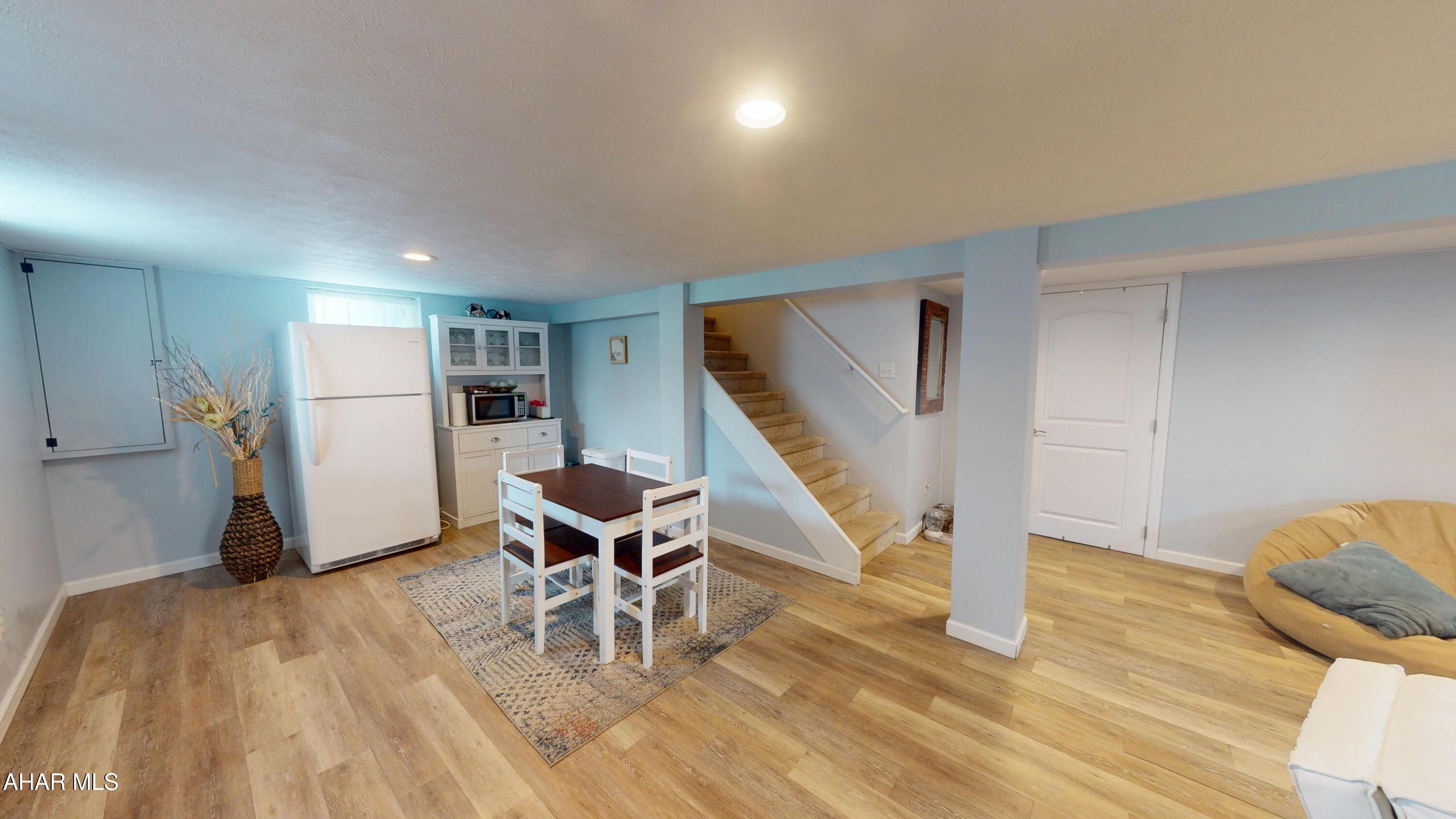 Hollidaysburg - Residential