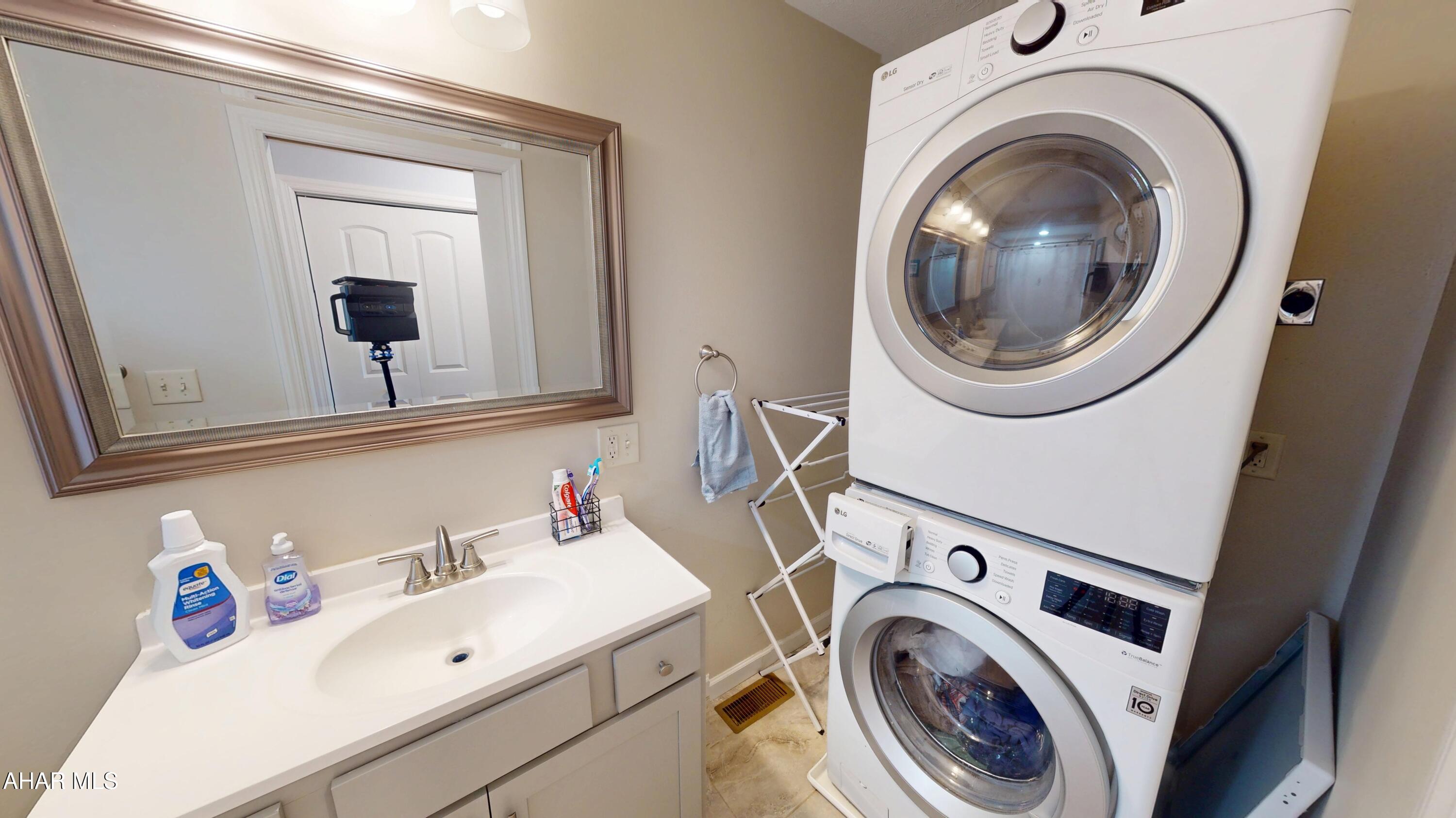 Hollidaysburg - Residential