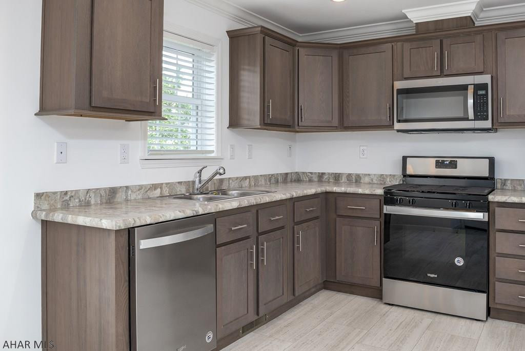 Deer Meadow 55+ Gated Community - Residential