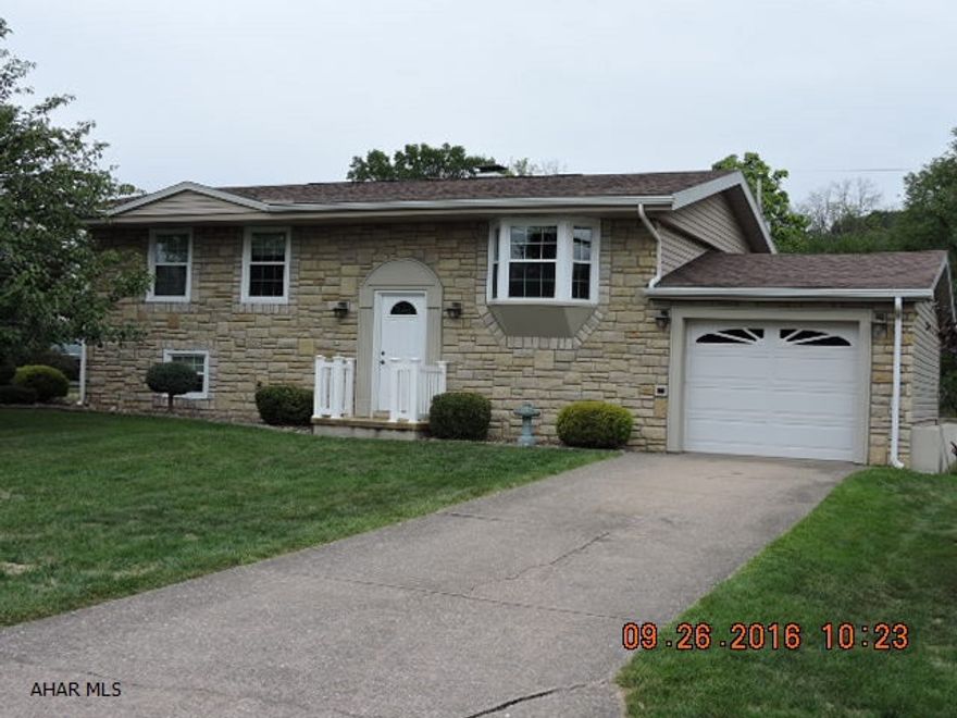 sweet house in move in condition.  Nice oak kitchen with lots of cabinets. Modern bath.  Beautiful oak trim and laminate floors throughout.  Fenced yard.  Reassessment value $134,700 and estimated 2017 taxes $1940.  Seller is not appealing.