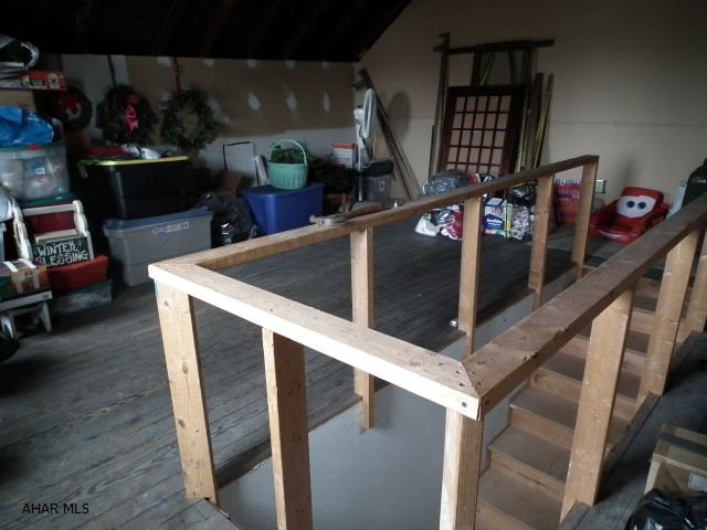 Unknown - Residential