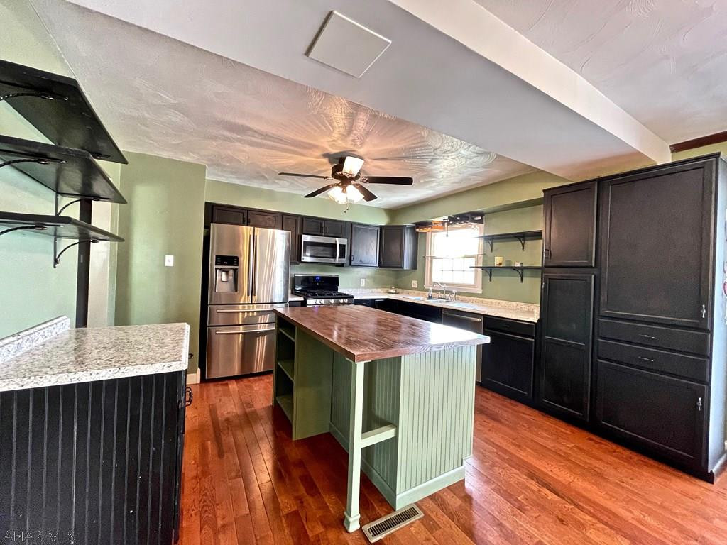 Unknown - Residential