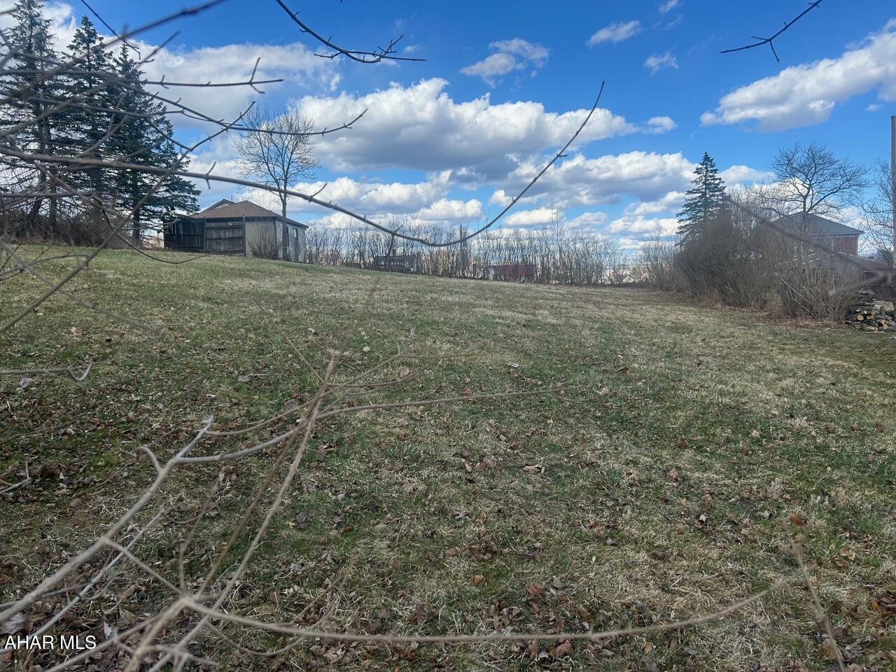 Logan Township - Land