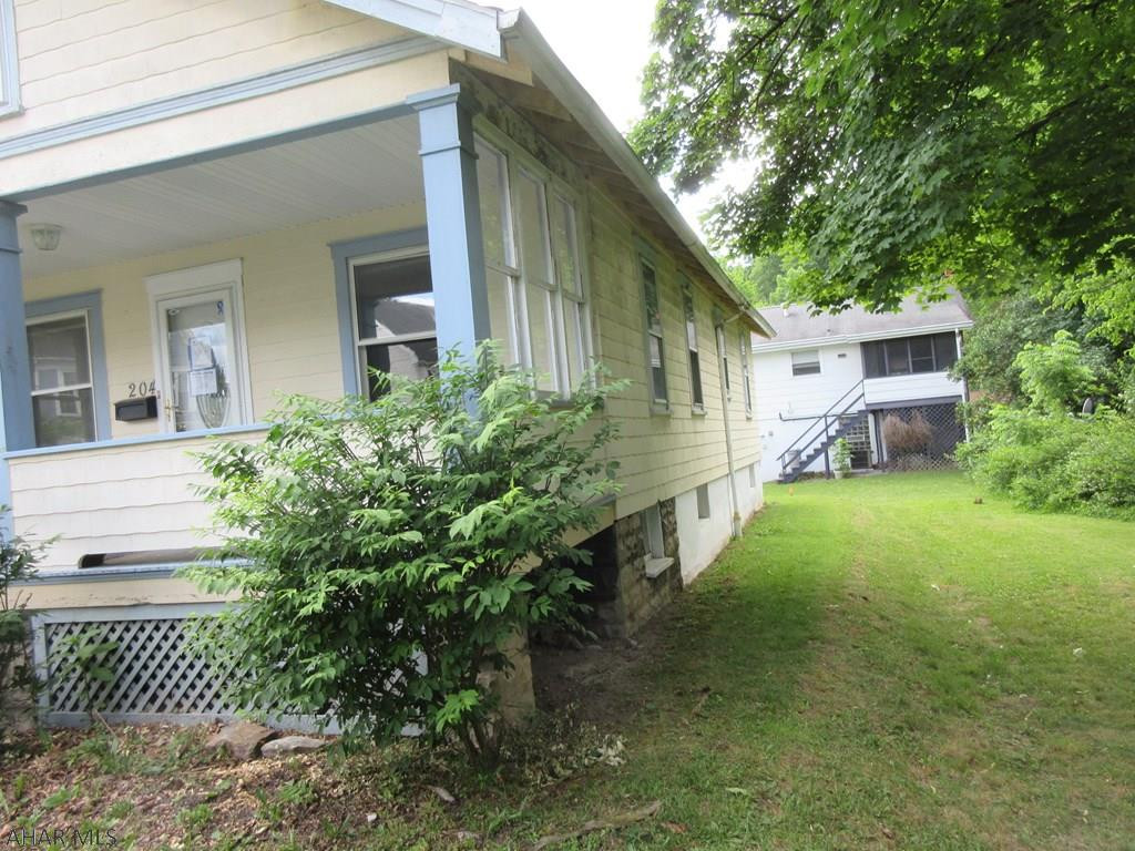 Llyswen - Residential