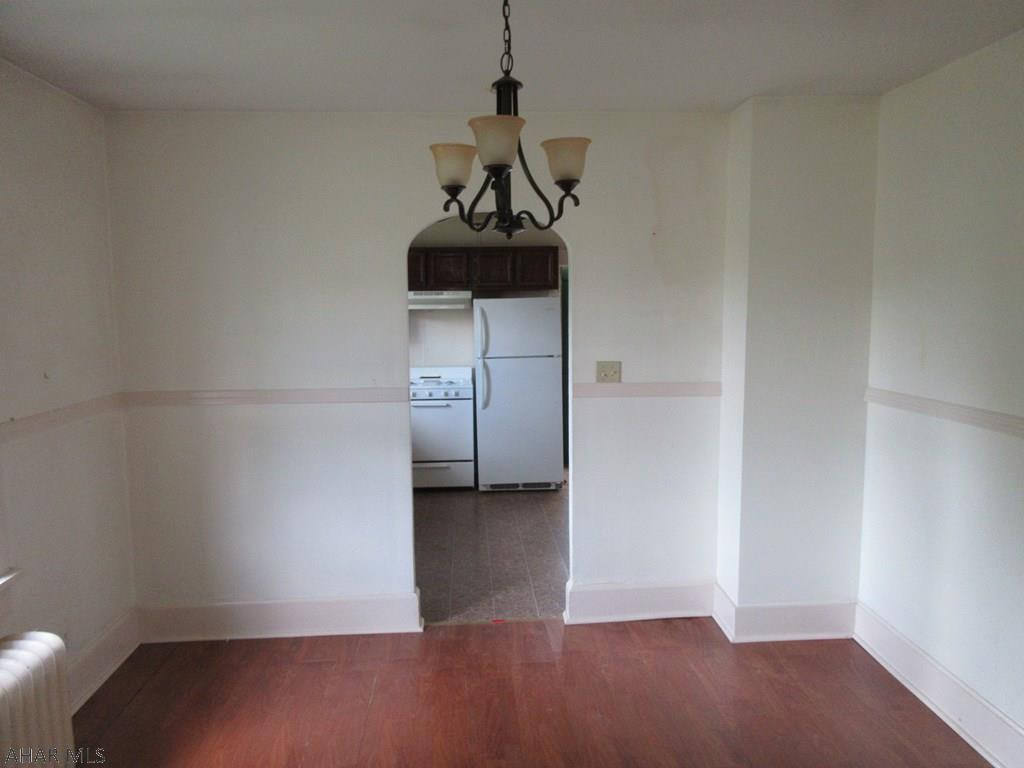 Llyswen - Residential