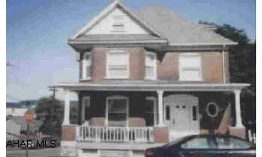 Spacious 5 bedroom brick victorian. New windows, electric, roof, furnace, living rm, dining rm, 1st floor laundry, 1 1/2 bath. Move in condition. Spacious 5 bedroom brick victorian. New windows, electric, roof, furnace, living rm, dining rm, 1st floor laundry, 1 1/2 bath. Move in condition.