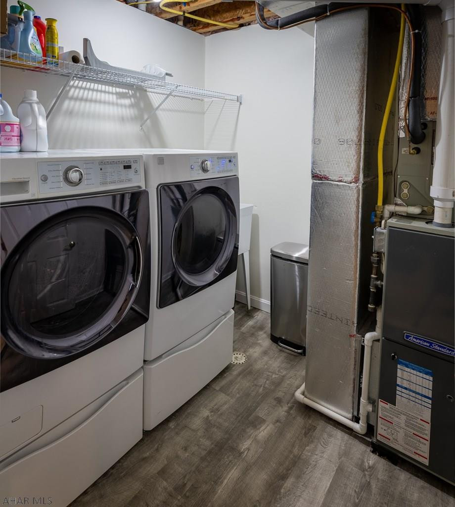 Maple Hollow - Residential