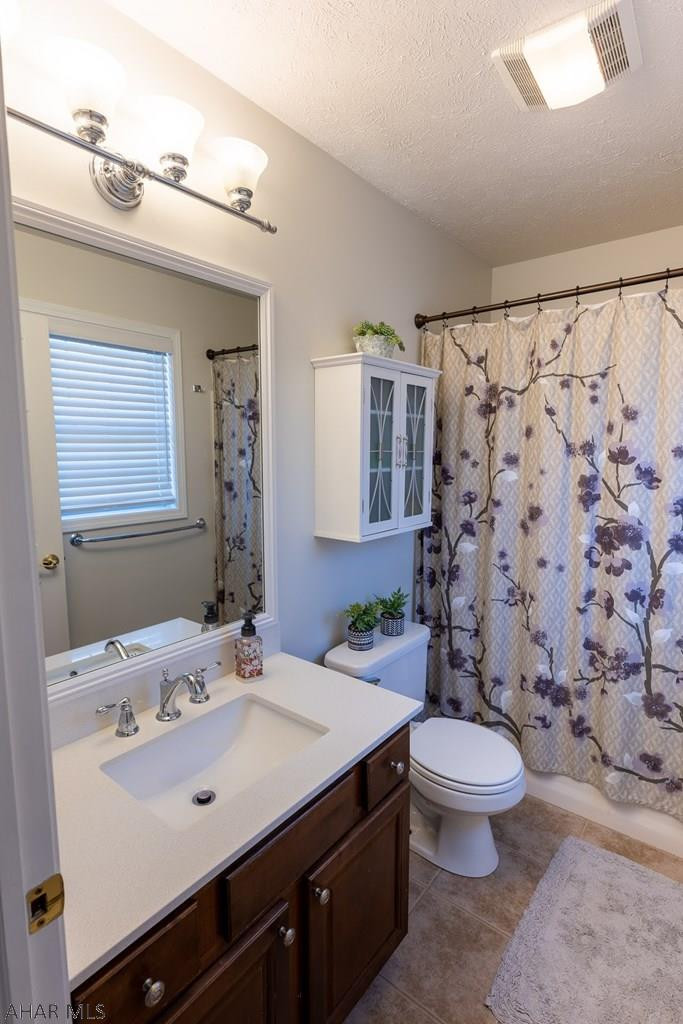 Maple Hollow - Residential