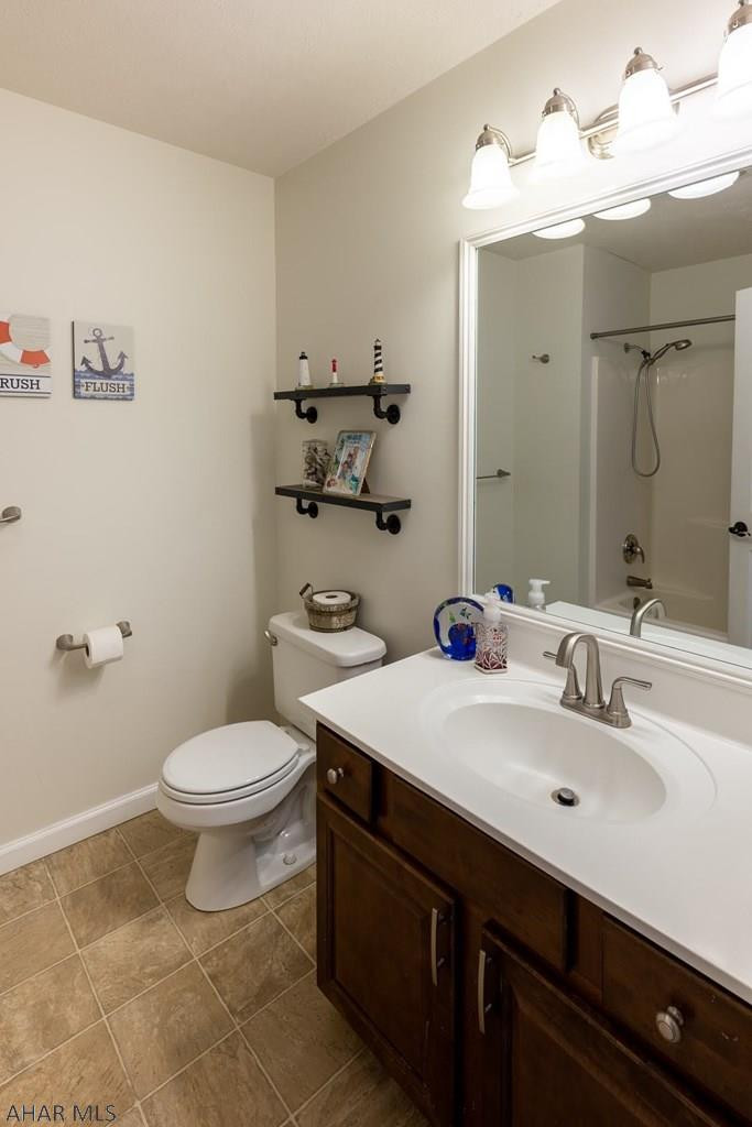 Maple Hollow - Residential