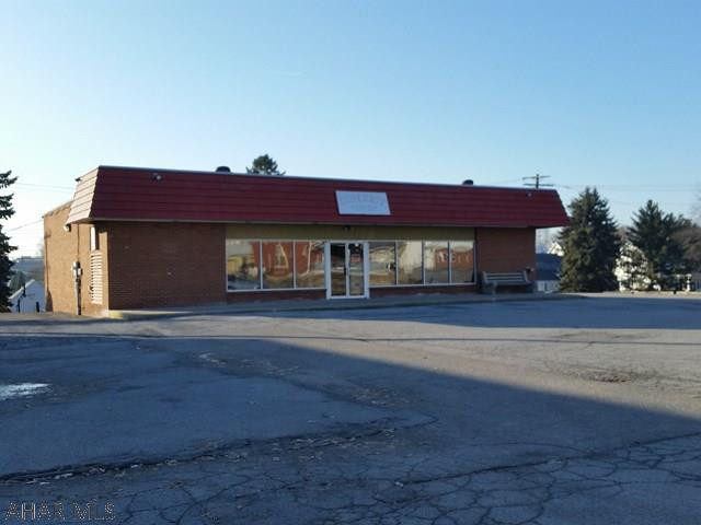 Unknown - Commercial Sale