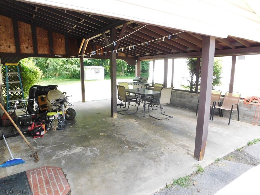 Llyswen - Residential