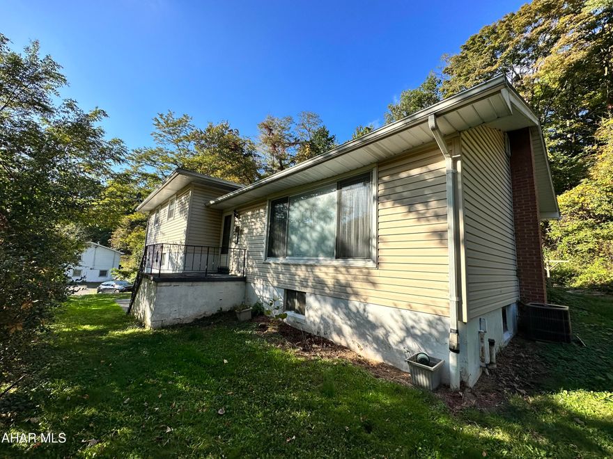 Private Carson Valley location on 1.39 acres. This 3 bedroom multi-level home is ready for you to call home. Large eat-in kitchen plus dining room. The enclosed screened porch is a great place to entertain, the side yard has 2 sheds for extra storage. The 2 car garage and central AC are nice additions to this home. There is a lower level that can be used for a rec room. New water heater and newer well tank. Bring all offers, motivated seller.
