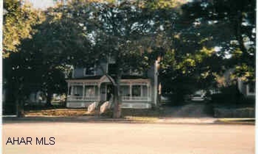 2-story duplex,  private entrance to 2nd floor, great location 2- units in-town, could be converted into single family dwelling.