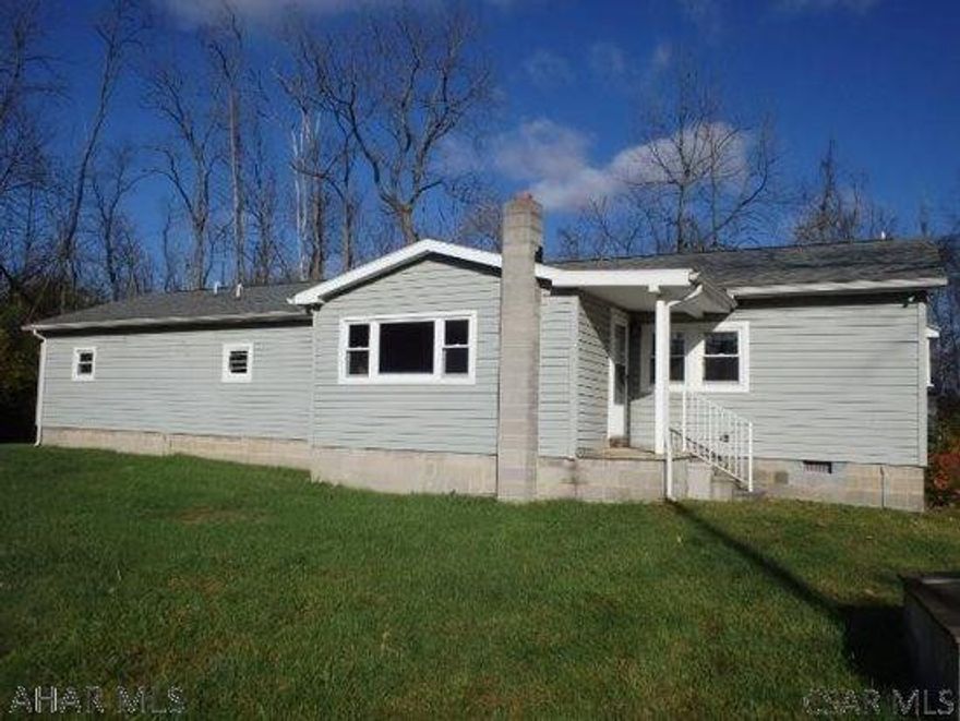 Property was listed with agency outside our MLS - limited information available due to property being a foreclosure.