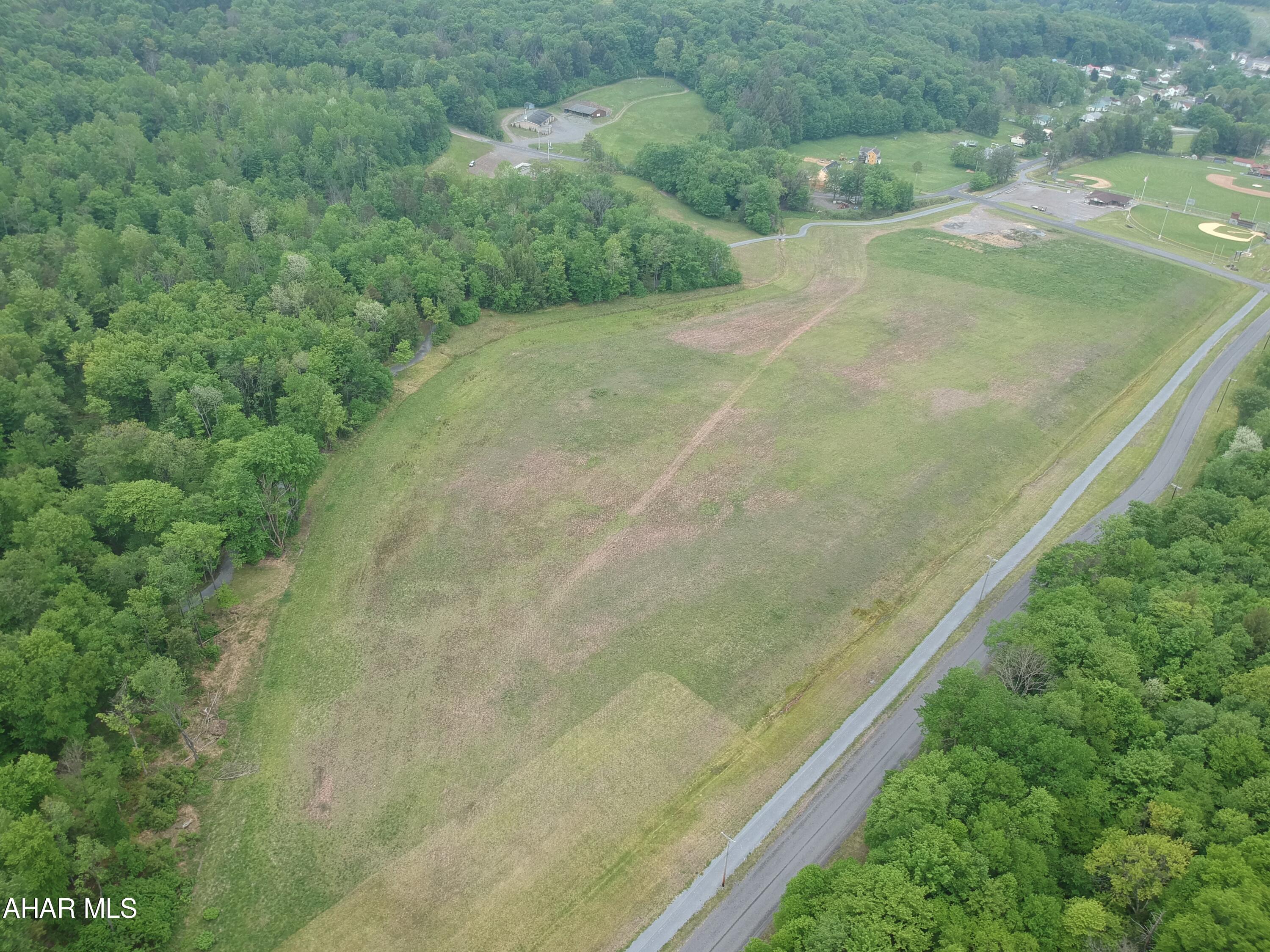 Bear Rock - Commercial Sale