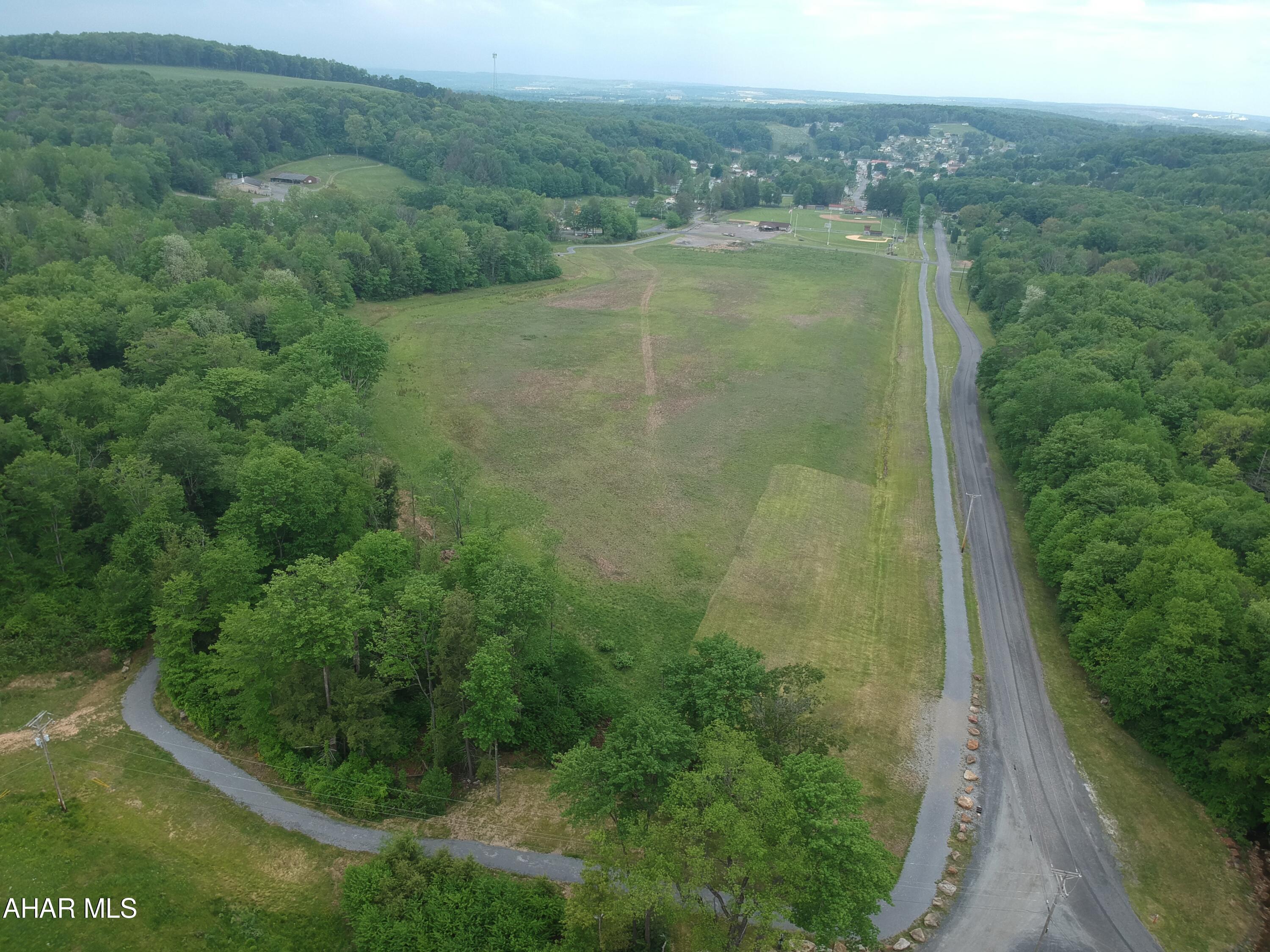 Bear Rock - Commercial Sale