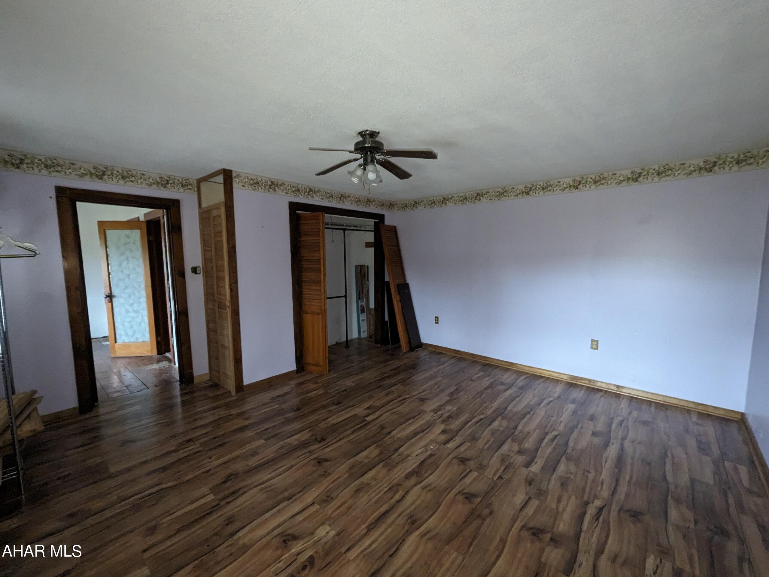 Sinking Valley - Residential