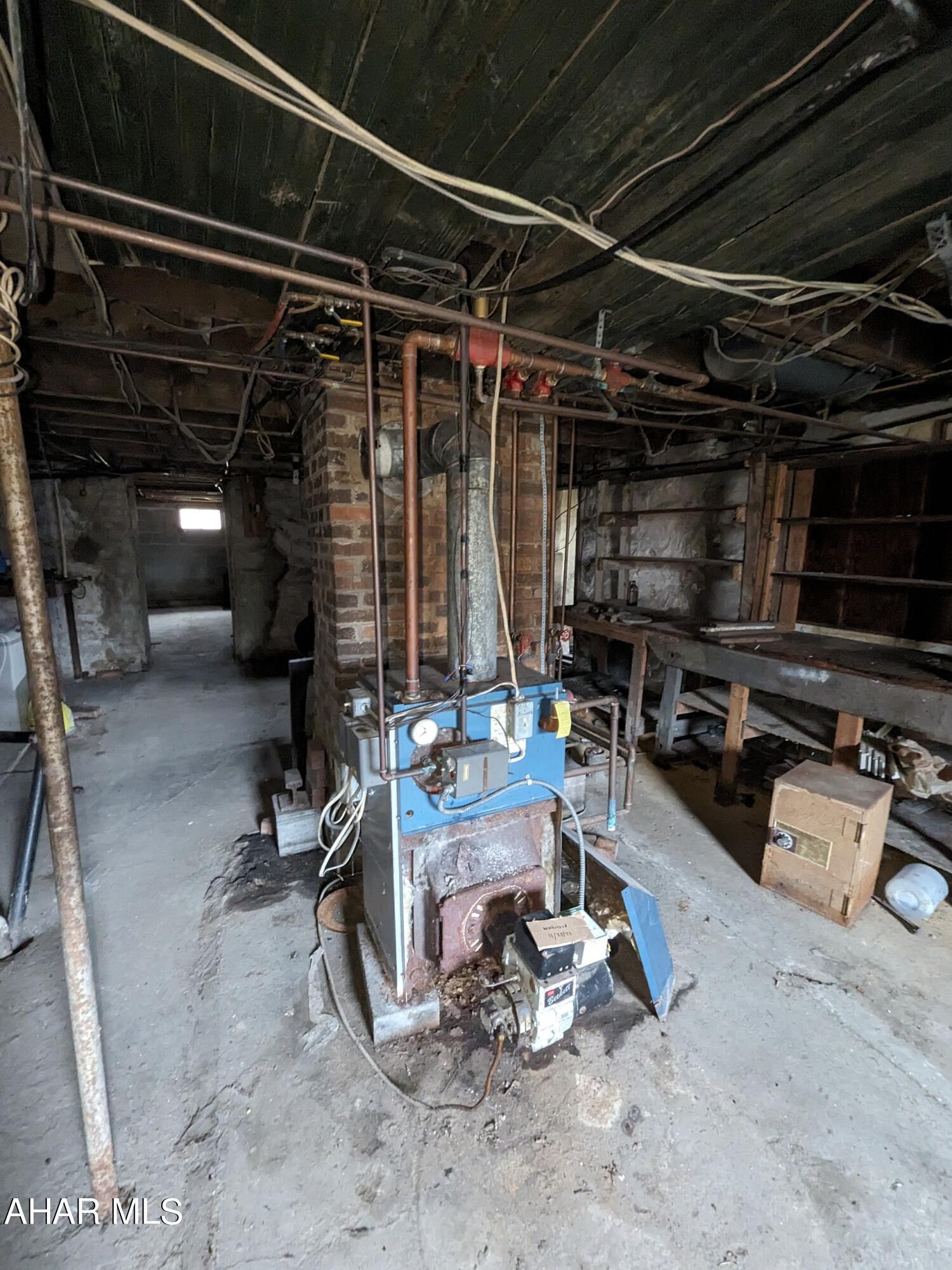 Sinking Valley - Residential