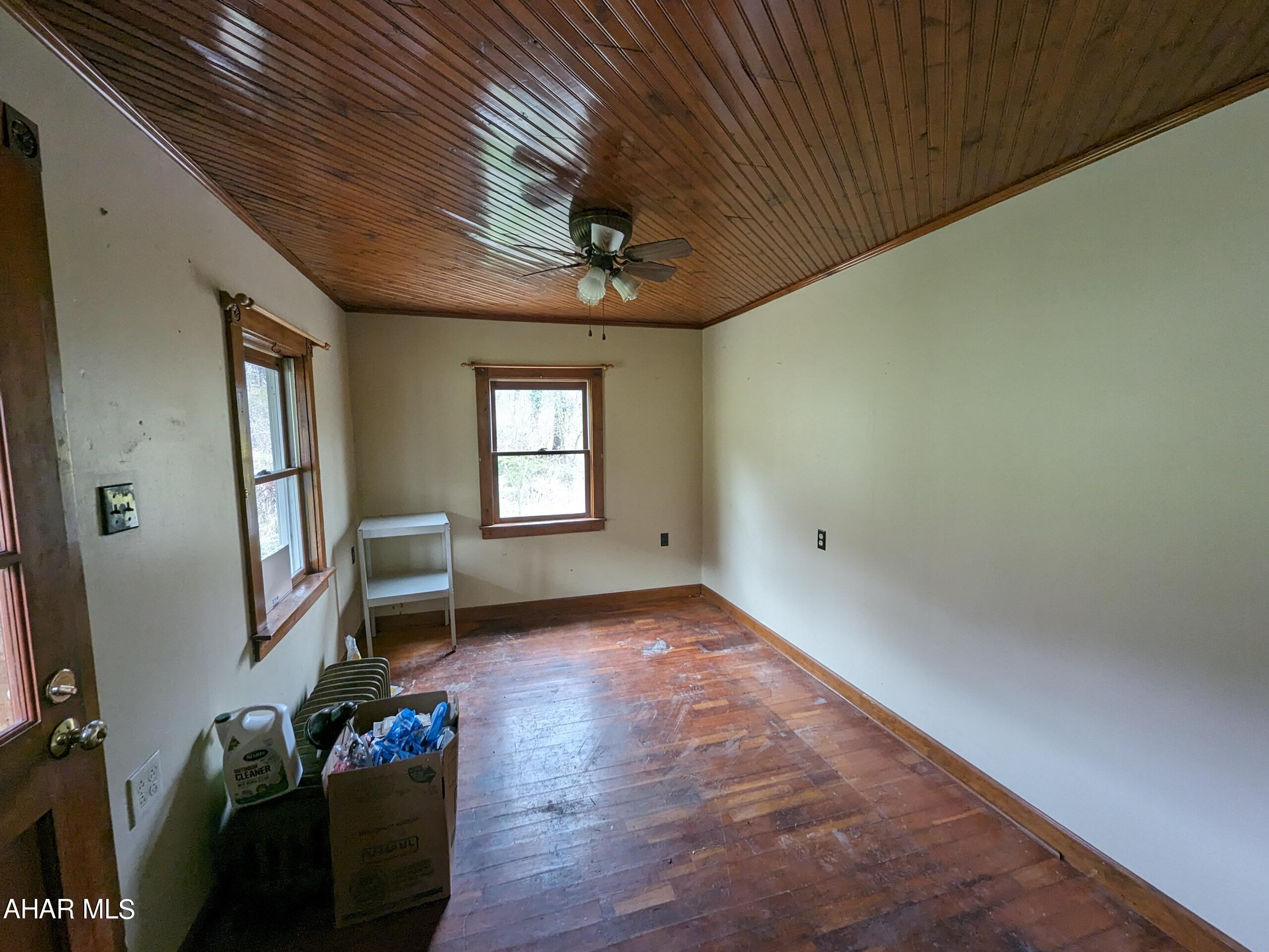 Sinking Valley - Residential