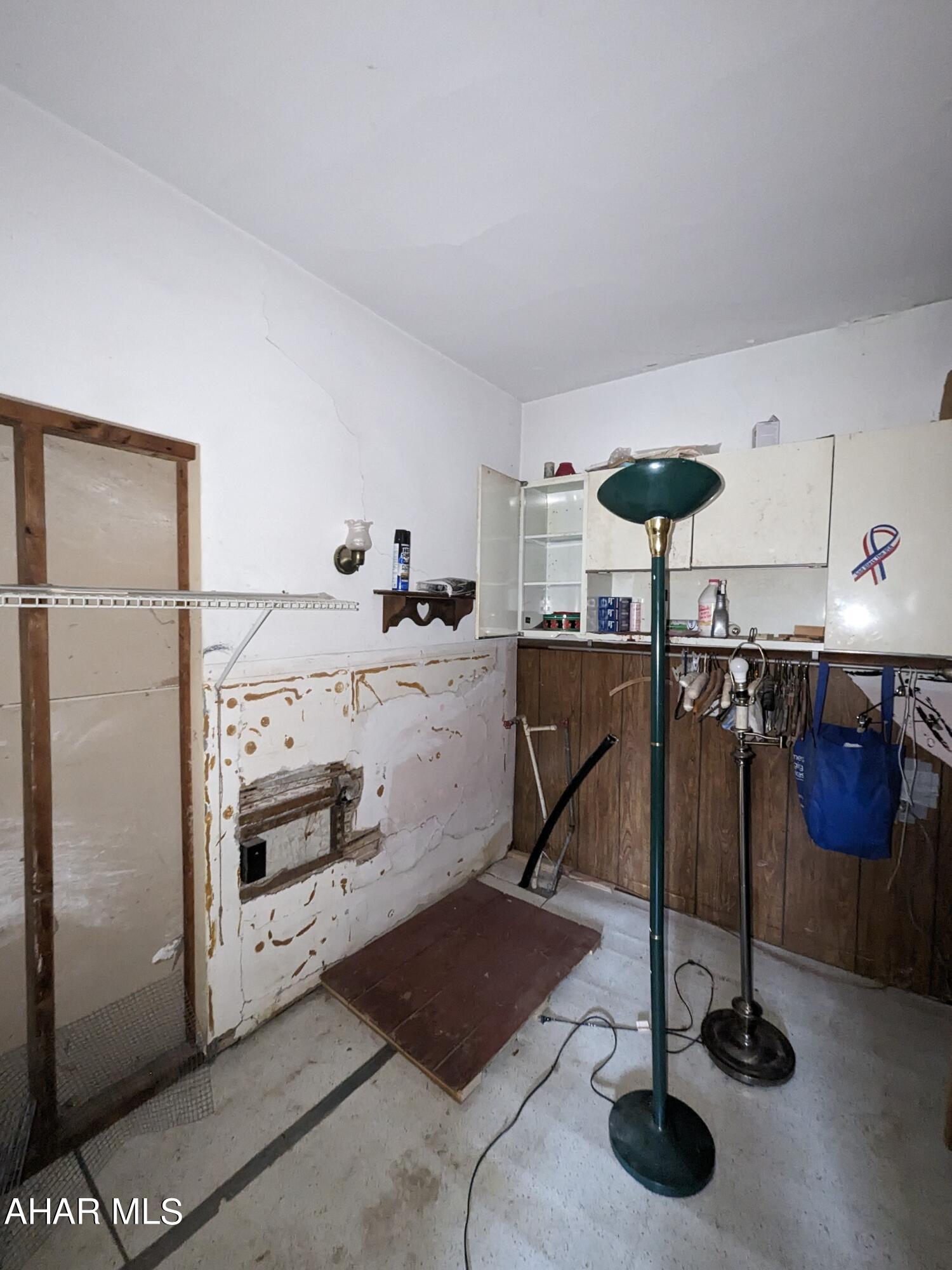 Sinking Valley - Residential