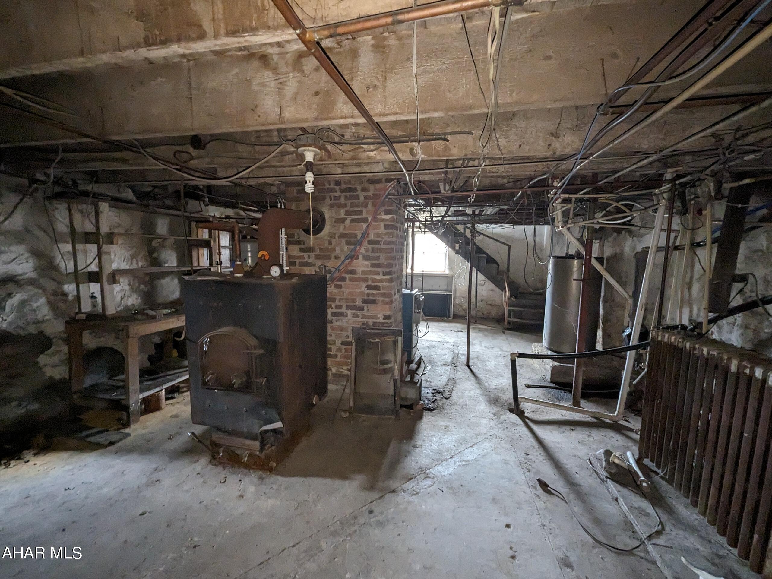 Sinking Valley - Residential