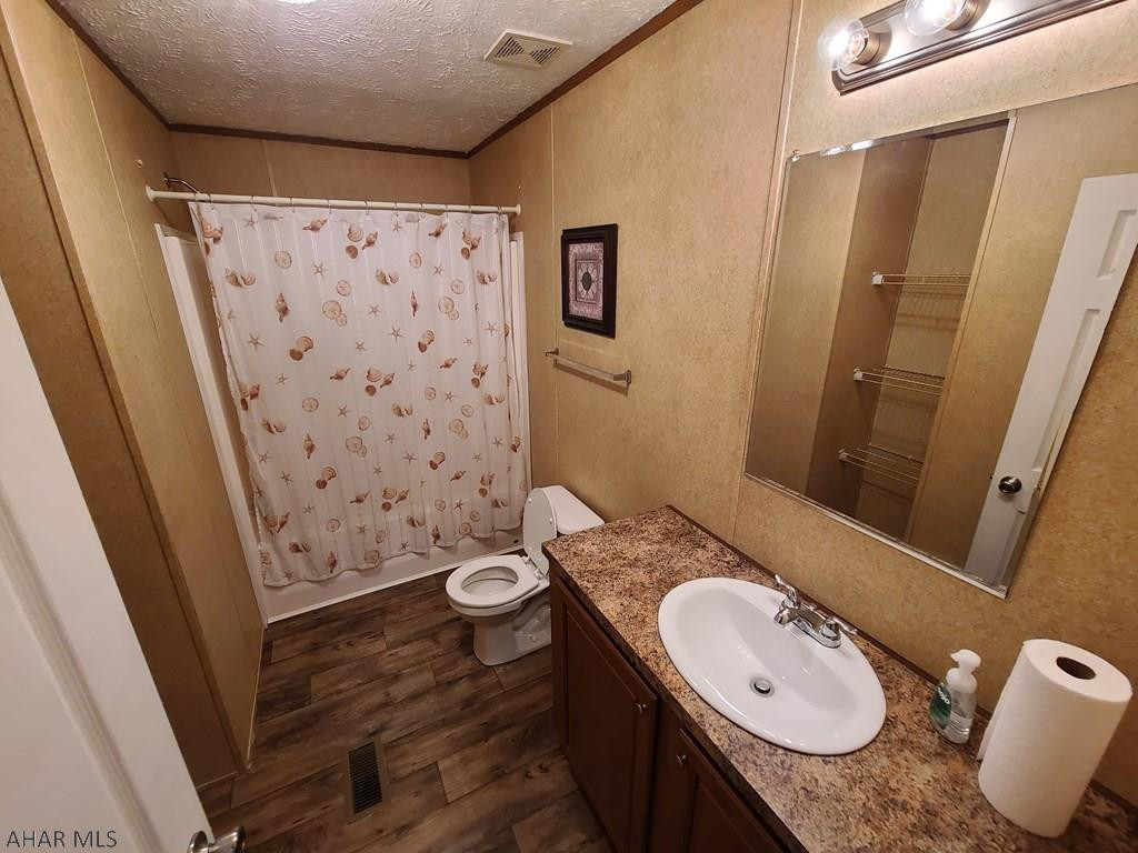 Glendale Yearound - Residential