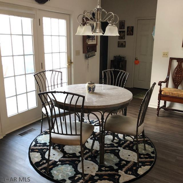 Lakewood Manor - Residential