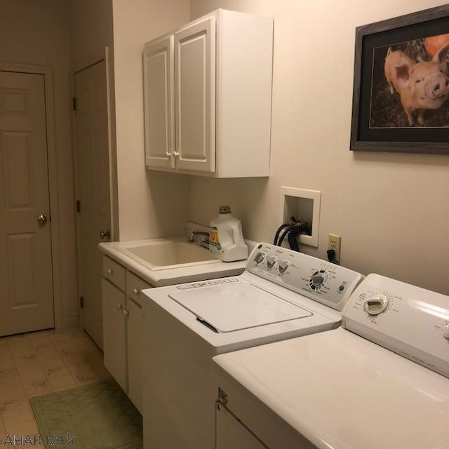 Lakewood Manor - Residential