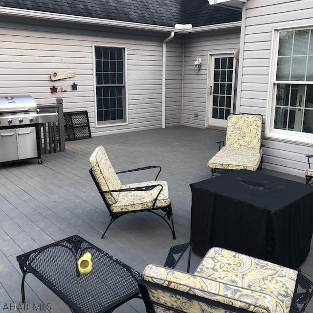 Lakewood Manor - Residential