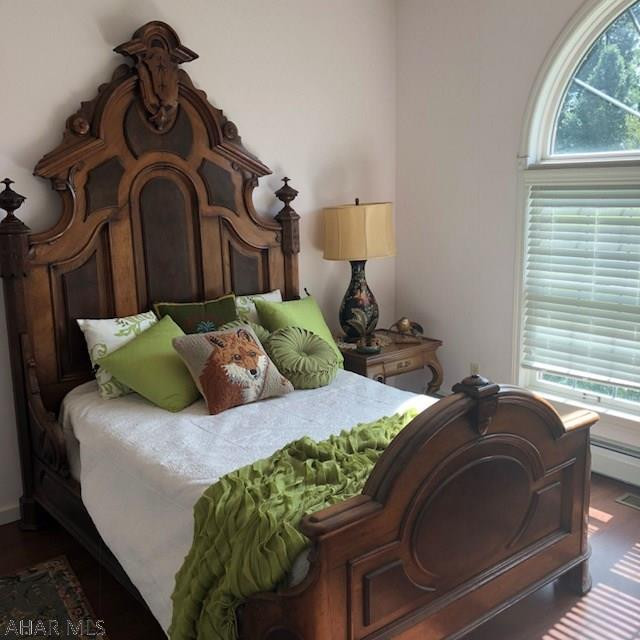 Lakewood Manor - Residential